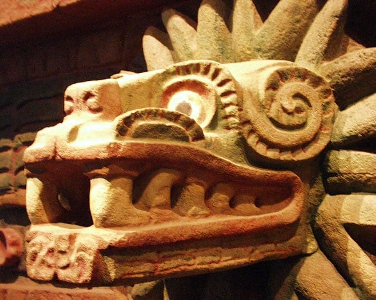 Quetzalcóatl bird god